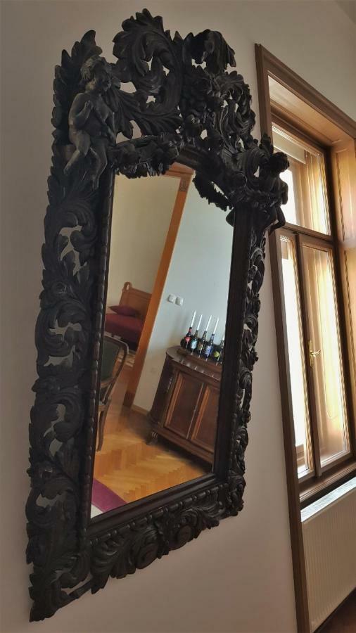 Luxury Apartment In The Heart Of Varaždin Esterno foto
