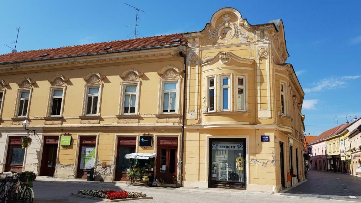 Luxury Apartment In The Heart Of Varaždin Esterno foto