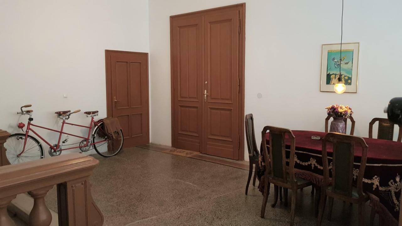 Luxury Apartment In The Heart Of Varaždin Esterno foto